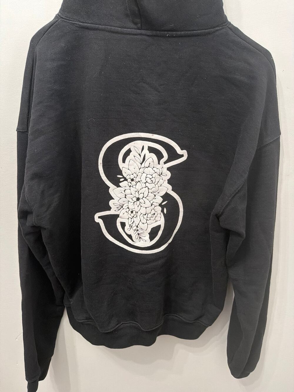 Sonder New York Black Floral Script Graphic Streetwear Hoodie Size Medium